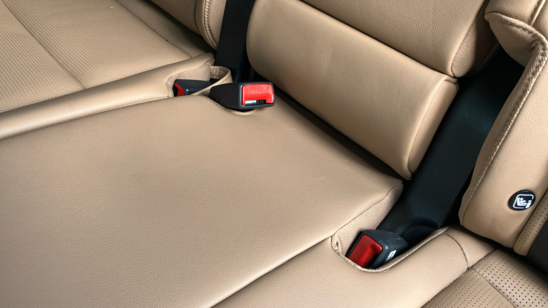 Hyundai SANTA FE 1.6 TGDi Plug-in Hybrid Ultimate 5dr 4WD Auto Estate